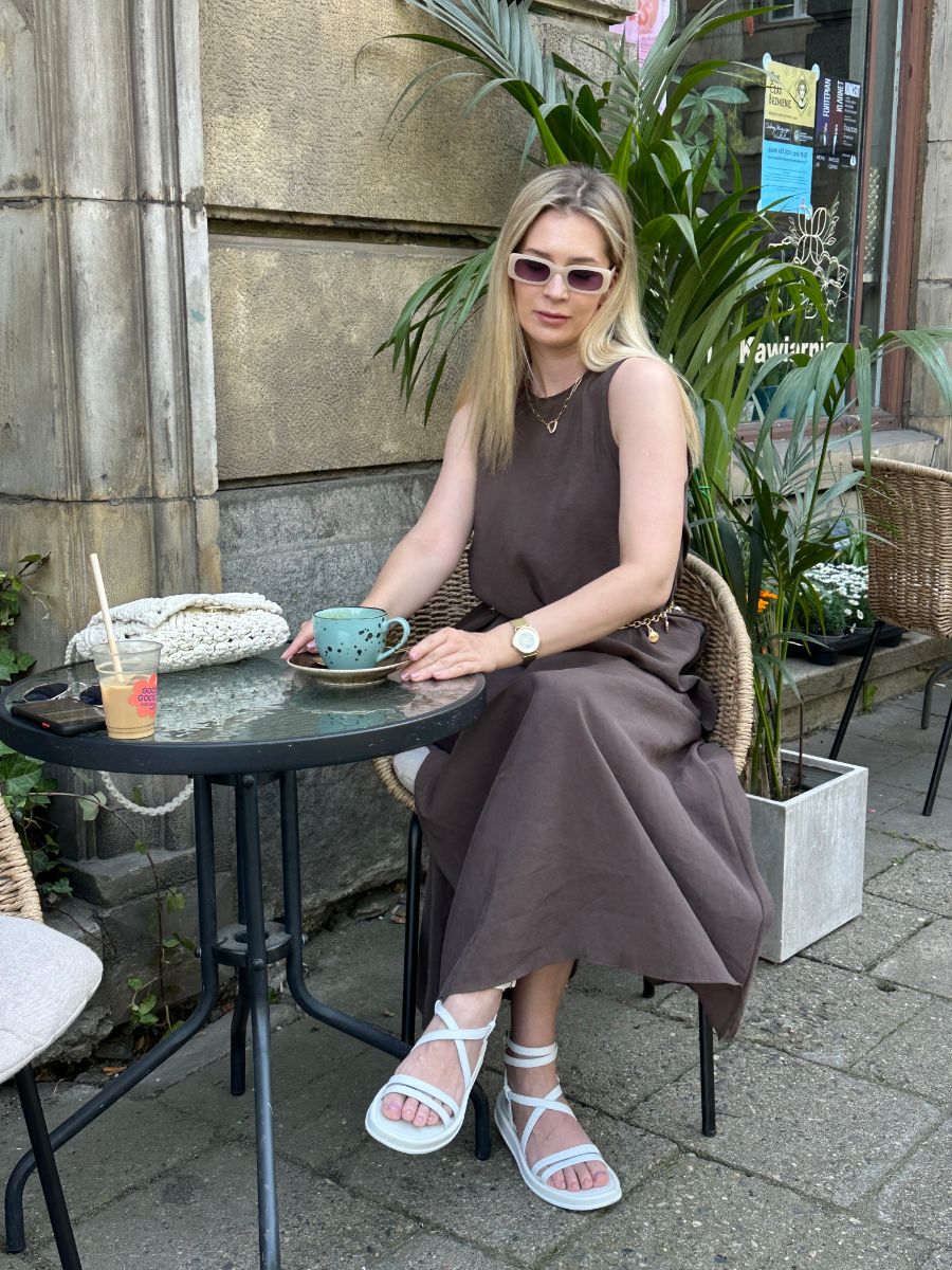 Olga Pavlenko w gabinecie kosmetologicznym